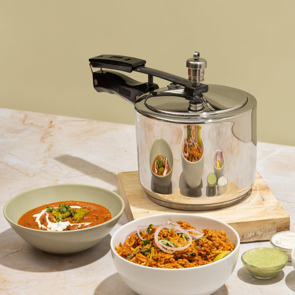 Vinod 18/8 Stainless Steel Inner Lid Pressure Cooker