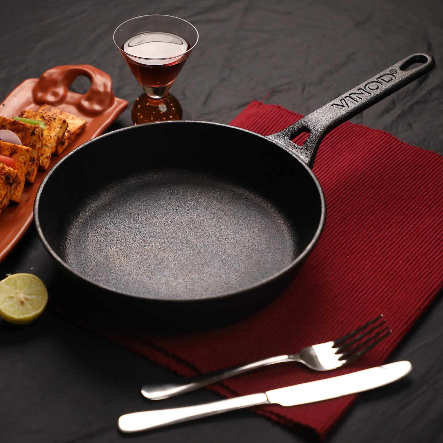 Vinod Legacy Pre-Seasoned Cast Iron Frypan - Main View Induction Friendly | Vinod Cookware India